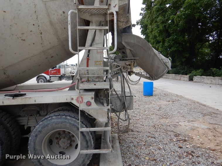 image for item DL3335 2006 Sterling LT8500  ready mix truck