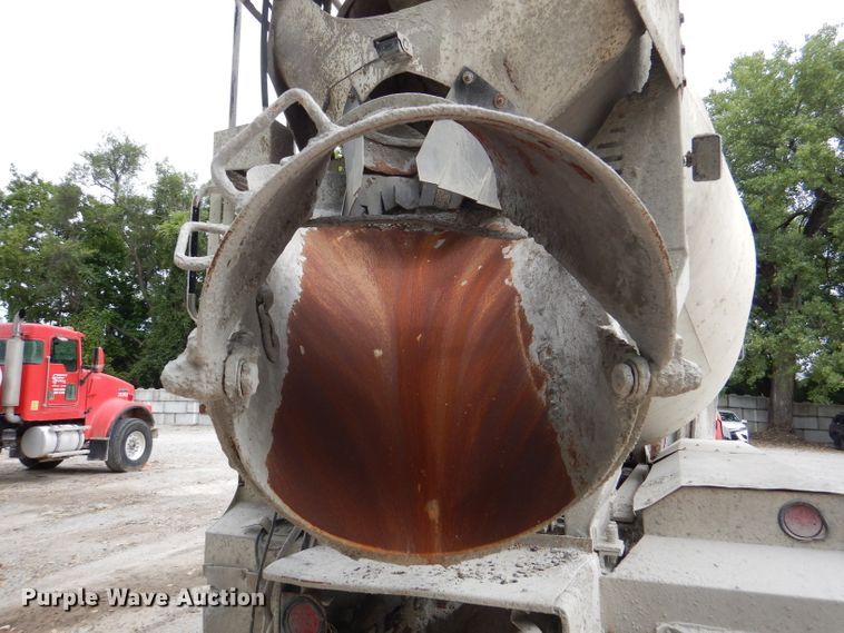 image for item DL3335 2006 Sterling LT8500  ready mix truck