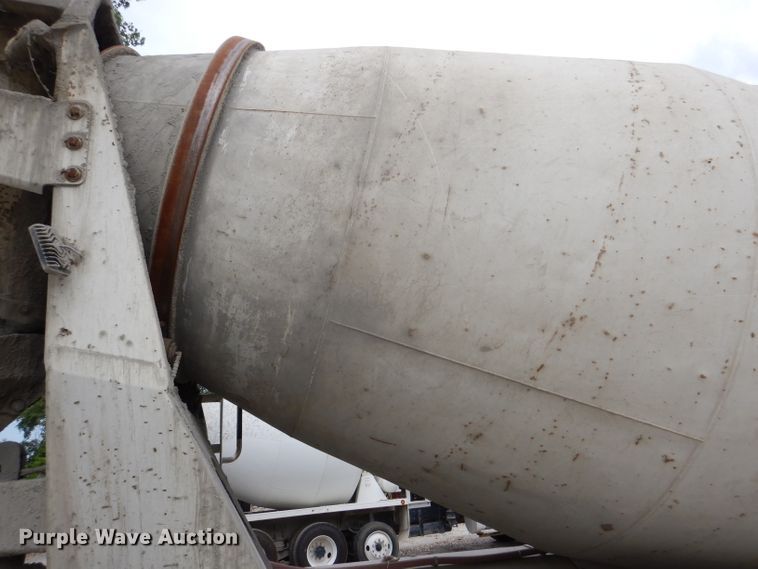 image for item DL3335 2006 Sterling LT8500  ready mix truck