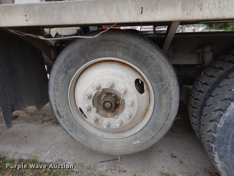 image for item DL3335 2006 Sterling LT8500  ready mix truck