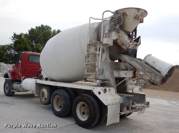 image for item DL3336 2006 International 7700  ready mix truck