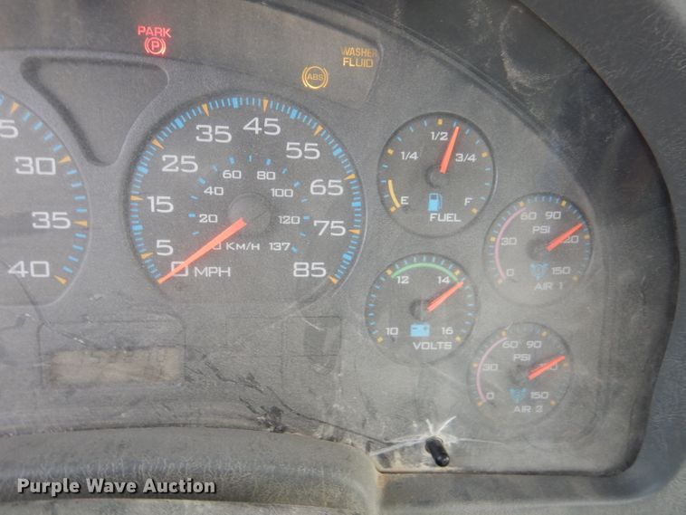 image for item DL3336 2006 International 7700  ready mix truck