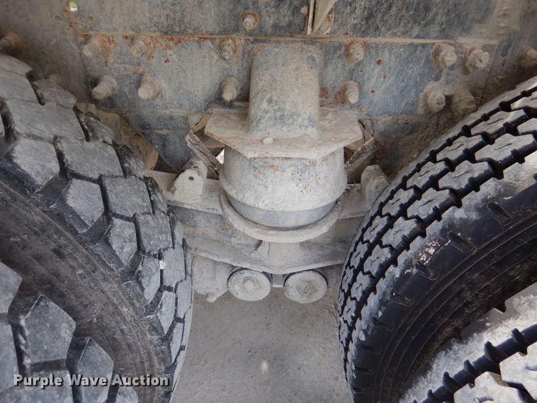 image for item DL3336 2006 International 7700  ready mix truck