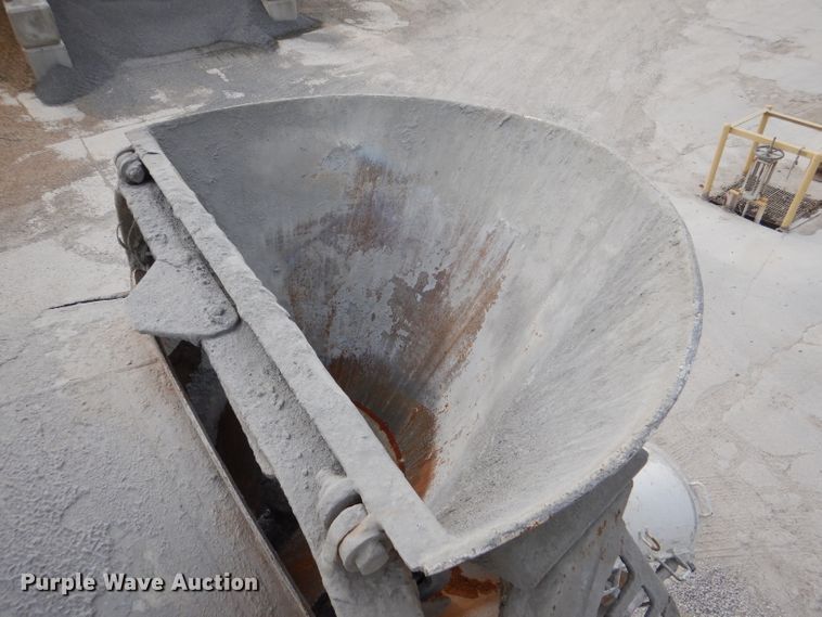 image for item DL3336 2006 International 7700  ready mix truck