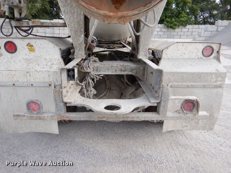 image for item DL3336 2006 International 7700  ready mix truck