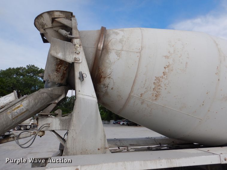 image for item DL3336 2006 International 7700  ready mix truck