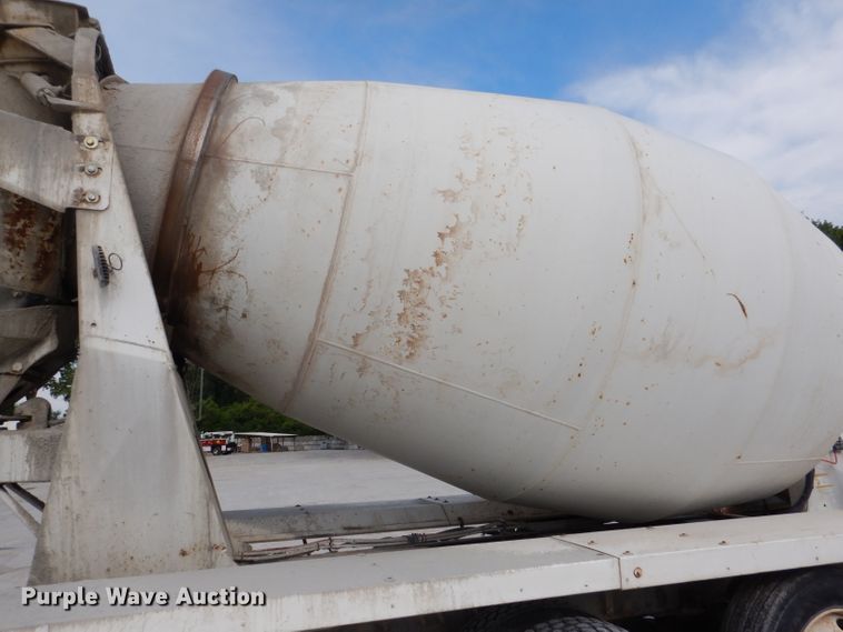 image for item DL3336 2006 International 7700  ready mix truck