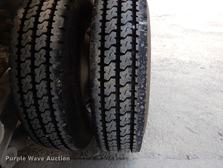 image for item DL3336 2006 International 7700  ready mix truck