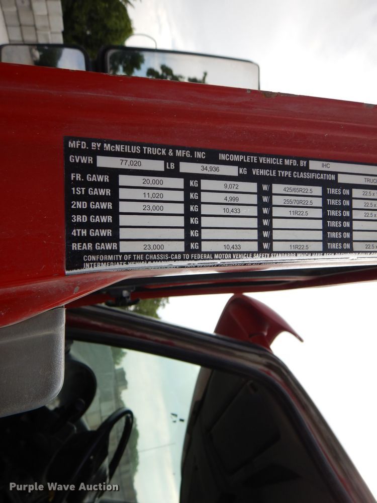 image for item DL3336 2006 International 7700  ready mix truck