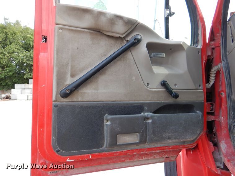 image for item DL3337 2006 Sterling LT8500  ready mix truck