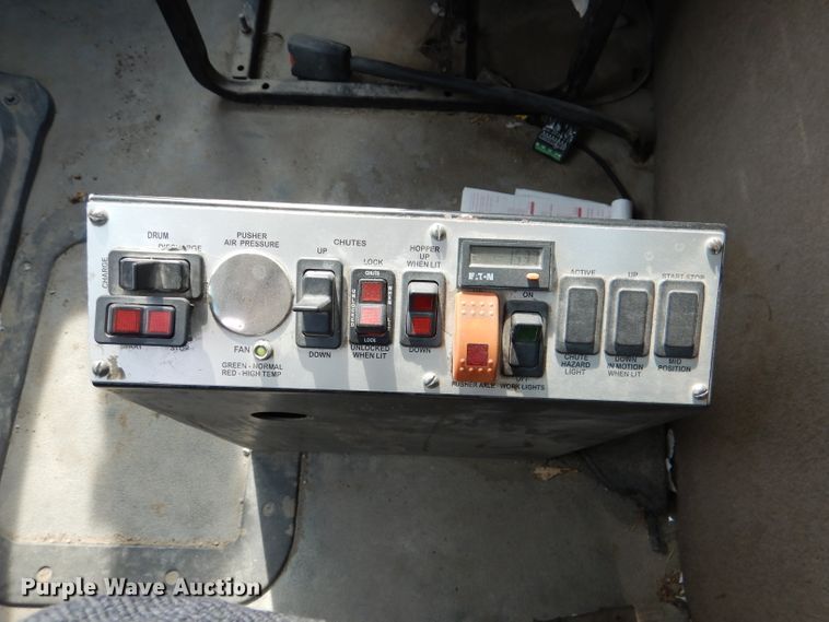 image for item DL3337 2006 Sterling LT8500  ready mix truck