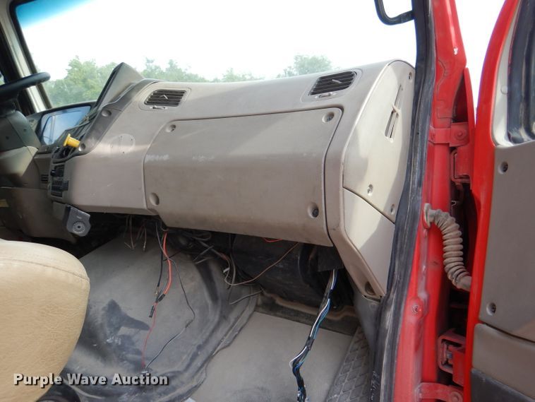 image for item DL3337 2006 Sterling LT8500  ready mix truck