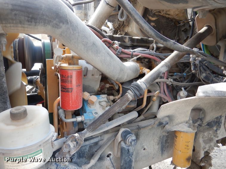 image for item DL3337 2006 Sterling LT8500  ready mix truck