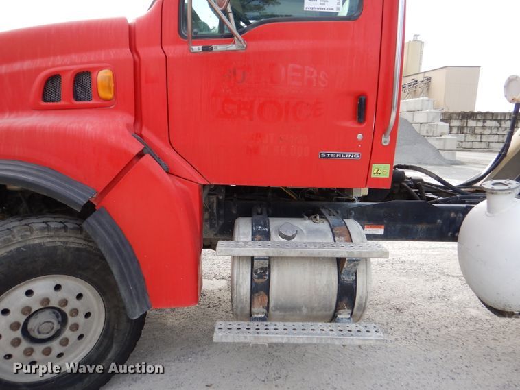 image for item DL3337 2006 Sterling LT8500  ready mix truck