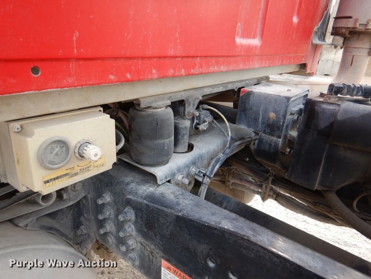 image for item DL3337 2006 Sterling LT8500  ready mix truck