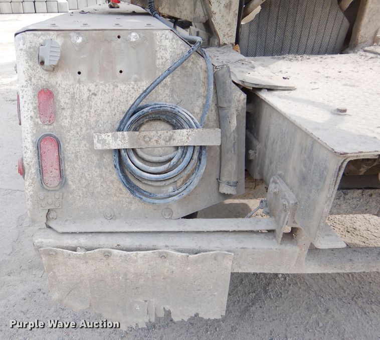 image for item DL3337 2006 Sterling LT8500  ready mix truck