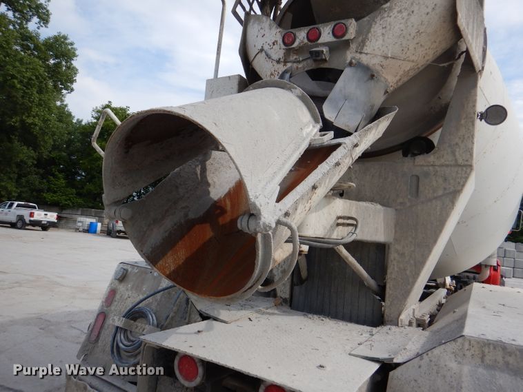 image for item DL3337 2006 Sterling LT8500  ready mix truck