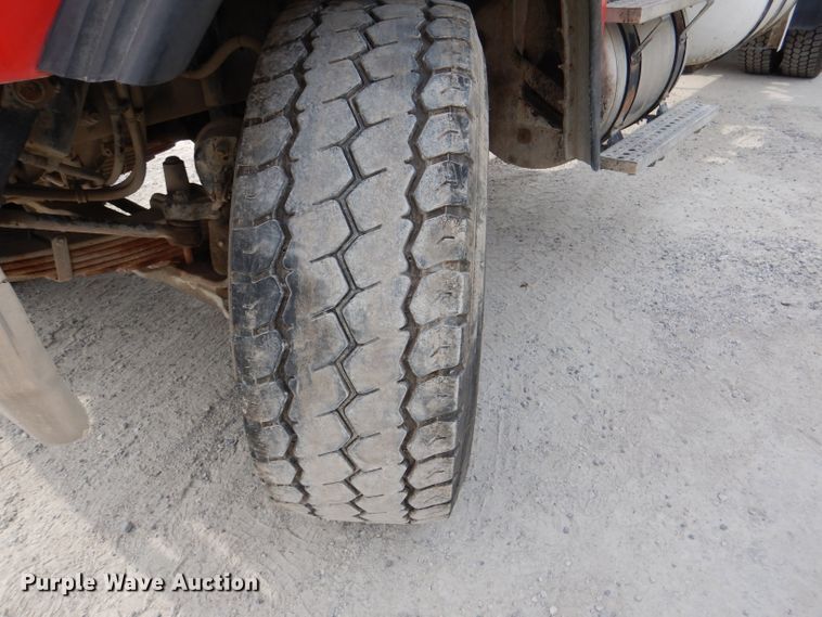 image for item DL3337 2006 Sterling LT8500  ready mix truck