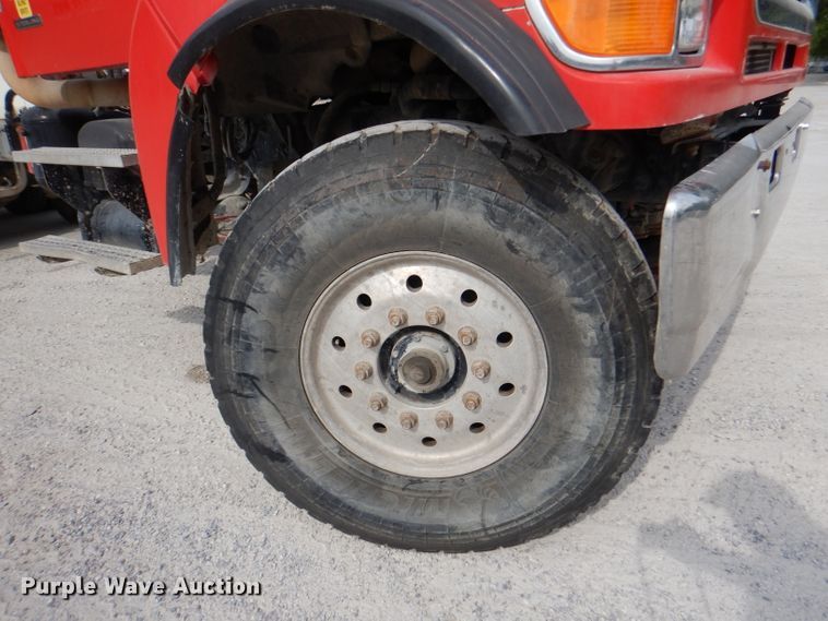 image for item DL3337 2006 Sterling LT8500  ready mix truck