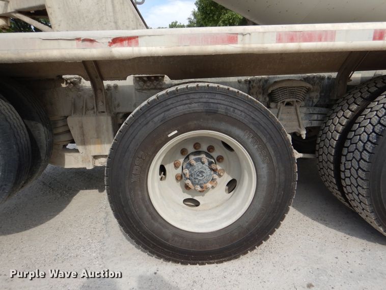 image for item DL3337 2006 Sterling LT8500  ready mix truck