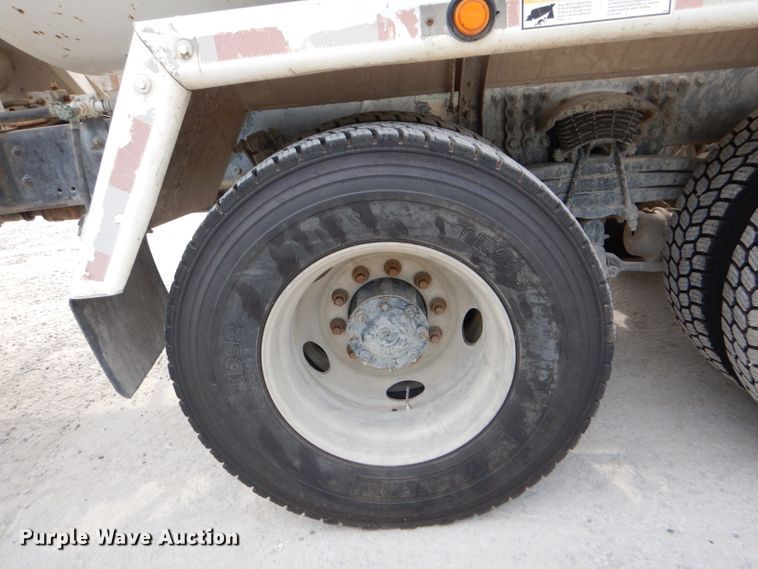 image for item DL3337 2006 Sterling LT8500  ready mix truck