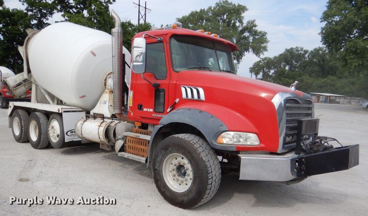 image for item DL3338 2008 Mack GU813  ready mix truck