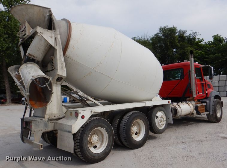 image for item DL3338 2008 Mack GU813  ready mix truck