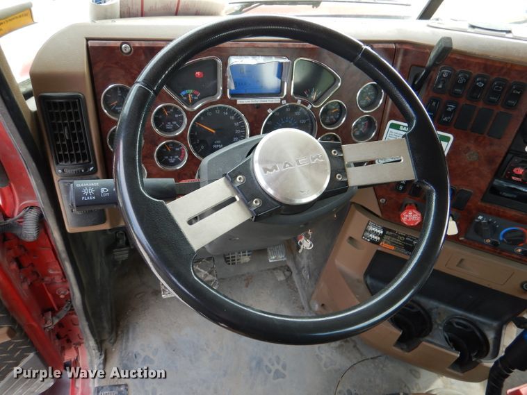 image for item DL3338 2008 Mack GU813  ready mix truck