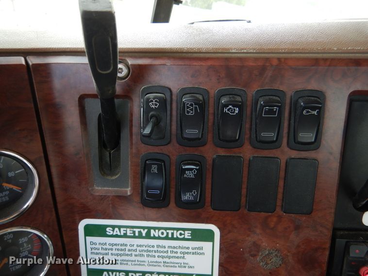 image for item DL3338 2008 Mack GU813  ready mix truck