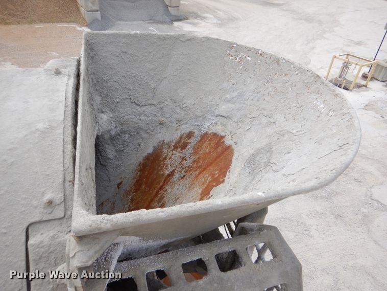 image for item DL3338 2008 Mack GU813  ready mix truck