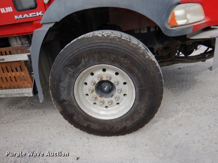 image for item DL3338 2008 Mack GU813  ready mix truck