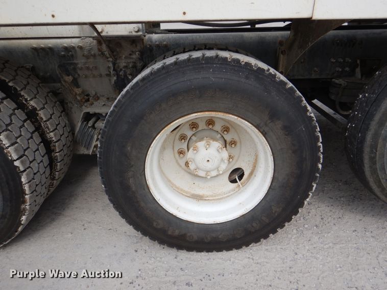 image for item DL3338 2008 Mack GU813  ready mix truck