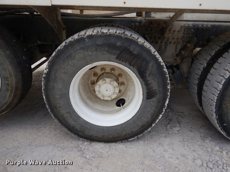 image for item DL3338 2008 Mack GU813  ready mix truck