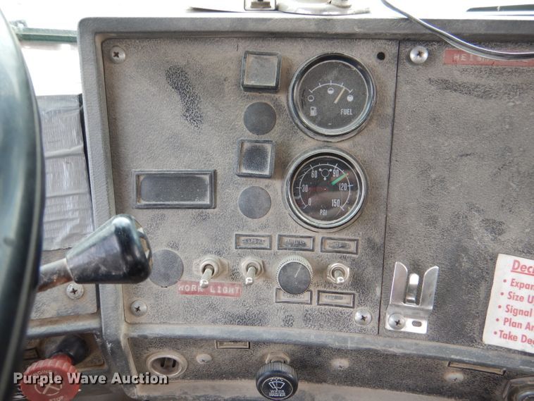 image for item DL3339 1997 Mack DM690S  ready mix truck