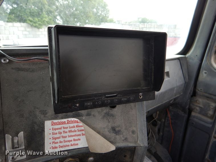 image for item DL3339 1997 Mack DM690S  ready mix truck