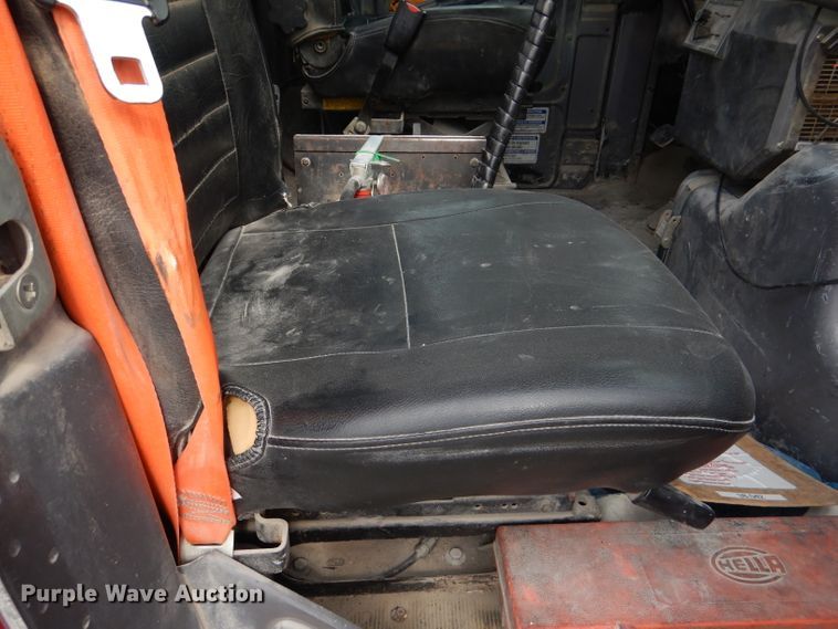 image for item DL3339 1997 Mack DM690S  ready mix truck