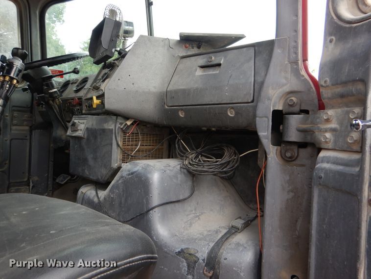 image for item DL3339 1997 Mack DM690S  ready mix truck