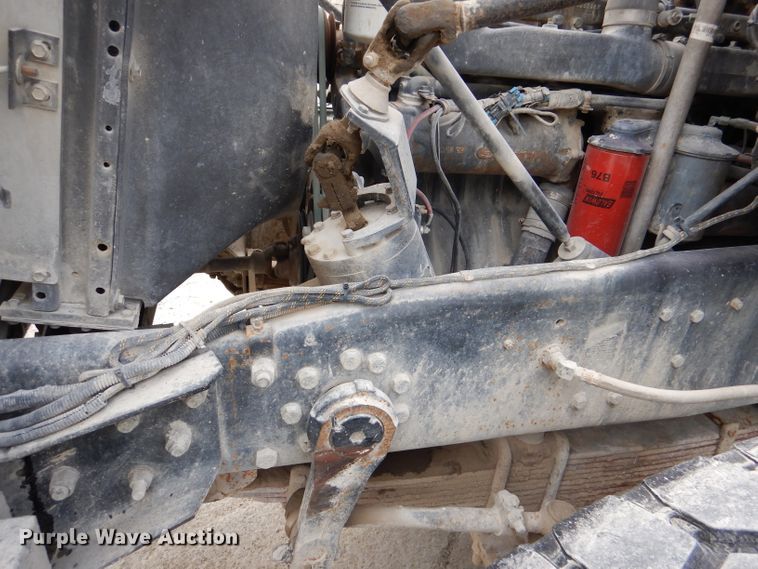 image for item DL3339 1997 Mack DM690S  ready mix truck