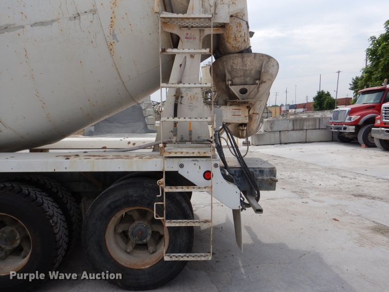 image for item DL3339 1997 Mack DM690S  ready mix truck