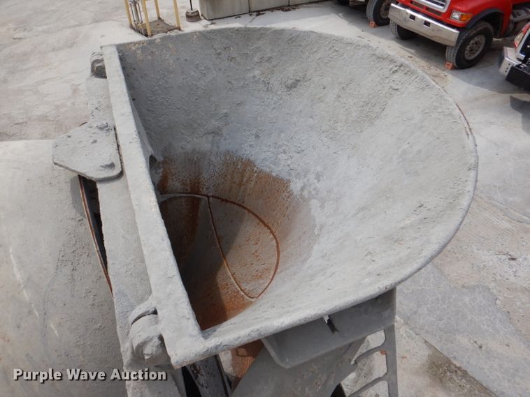 image for item DL3339 1997 Mack DM690S  ready mix truck