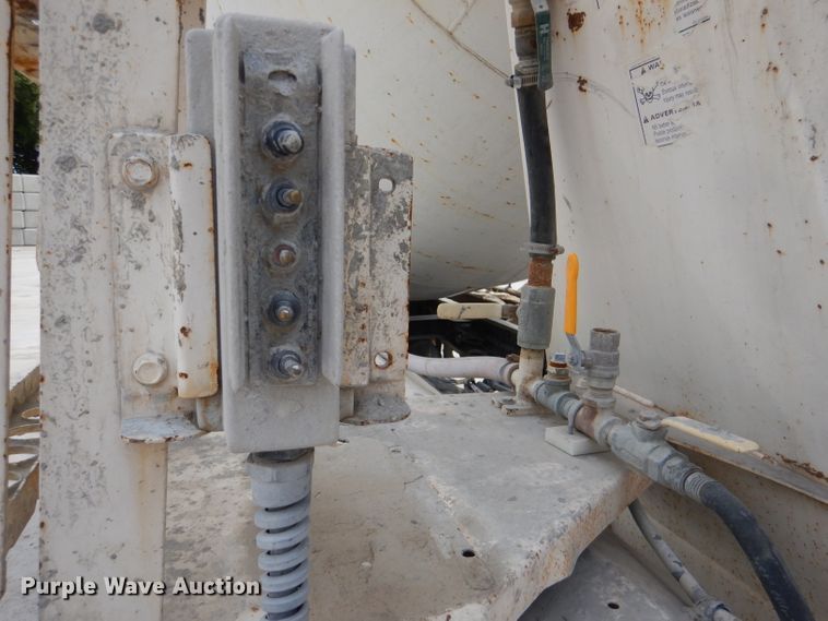 image for item DL3339 1997 Mack DM690S  ready mix truck