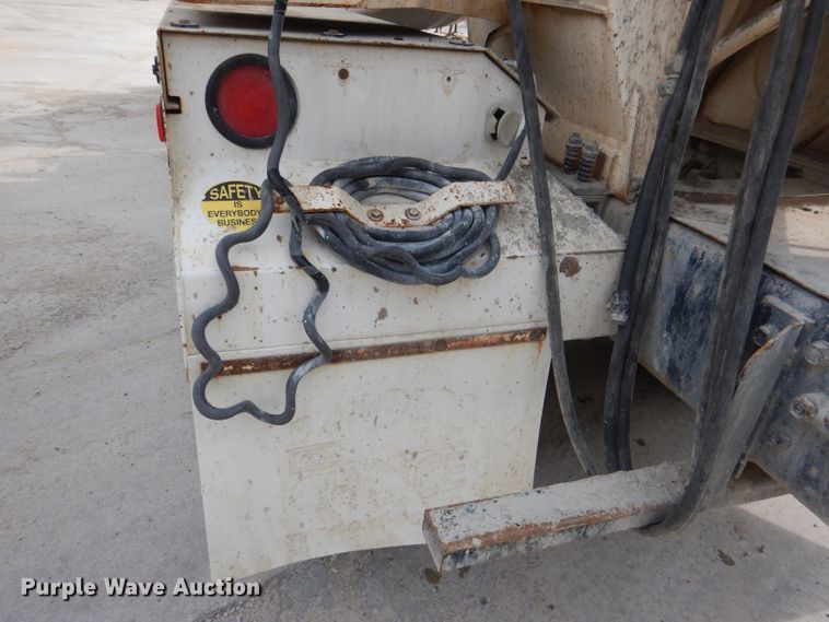 image for item DL3339 1997 Mack DM690S  ready mix truck