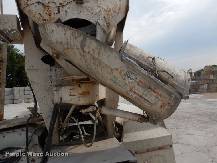 image for item DL3339 1997 Mack DM690S  ready mix truck