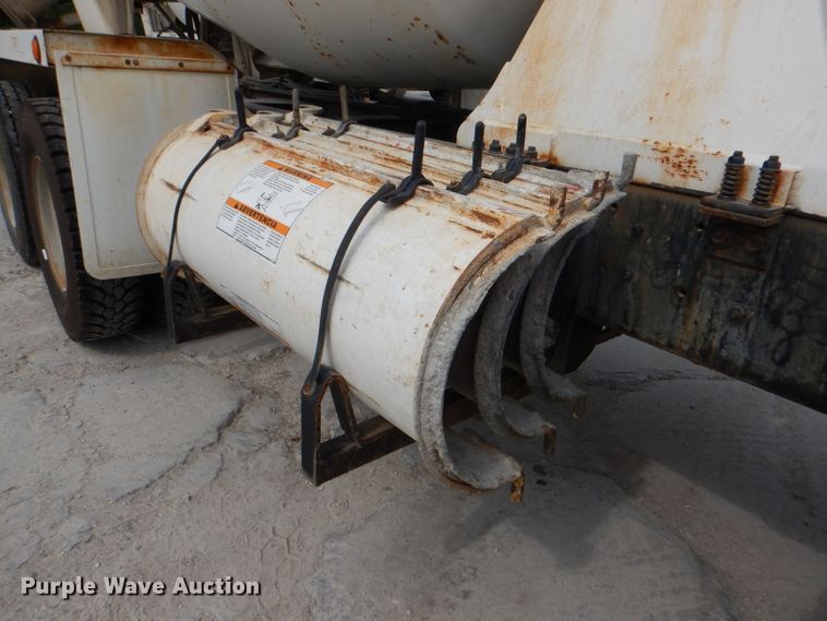 image for item DL3339 1997 Mack DM690S  ready mix truck