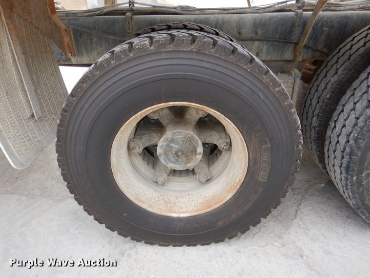 image for item DL3339 1997 Mack DM690S  ready mix truck