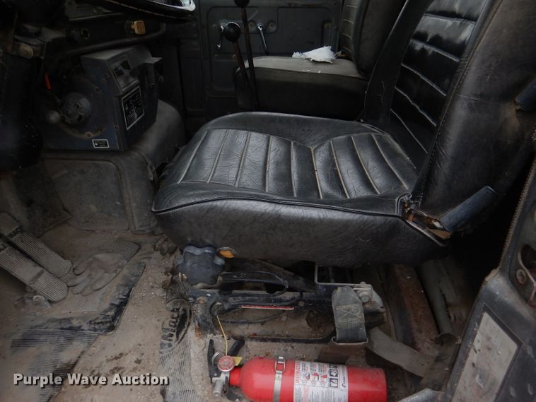 image for item DL3343 1986 Mack DM685S  ready mix truck