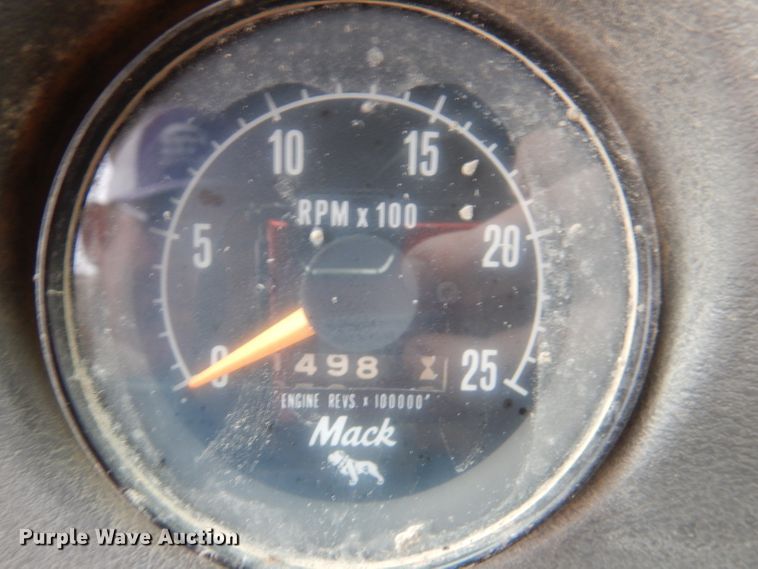 image for item DL3343 1986 Mack DM685S  ready mix truck