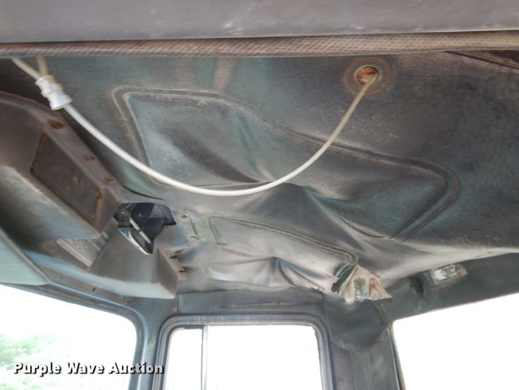 image for item DL3343 1986 Mack DM685S  ready mix truck