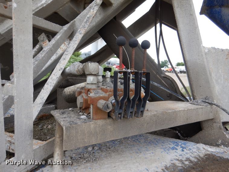 image for item DL3343 1986 Mack DM685S  ready mix truck