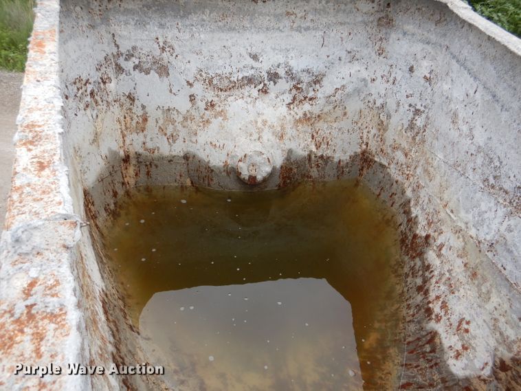 image for item DL3343 1986 Mack DM685S  ready mix truck